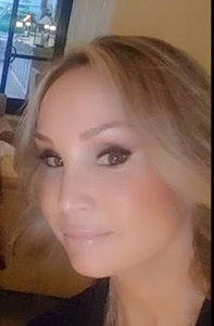 Meet your Posher, Lynn